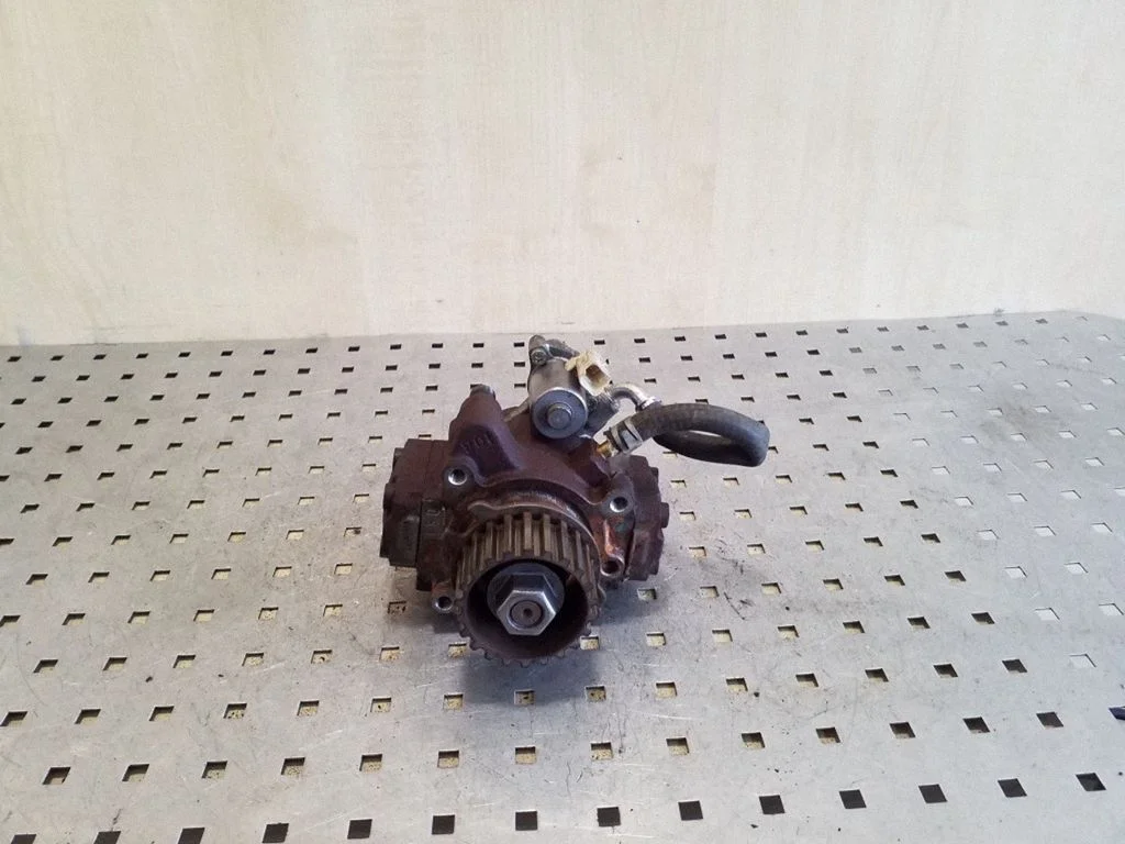 Fuel injection high pressure pump – Ford Focus (2010-2017)