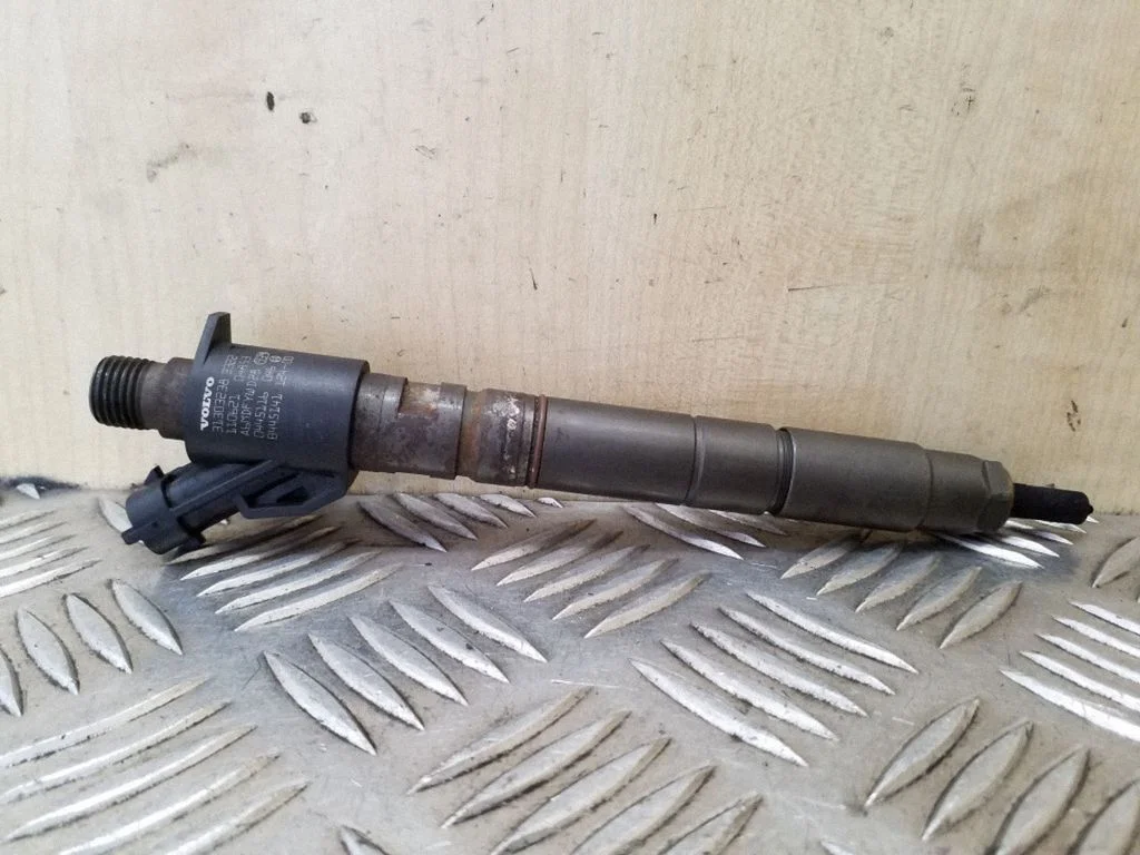 Fuel injector B44514112400