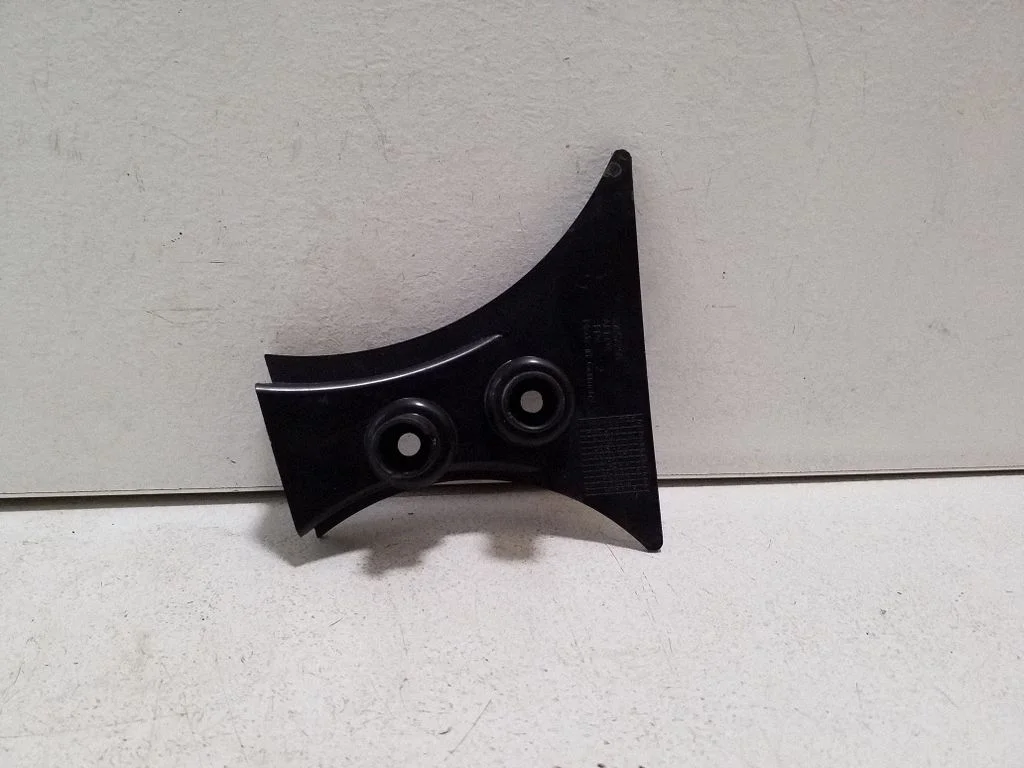 Timing belt guard (cover) 31657258