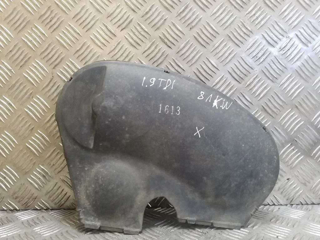 Osłona paska rozrządu 038109107C