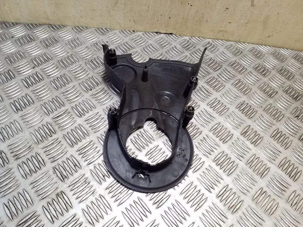 Timing belt guard (cover) 04L109147D