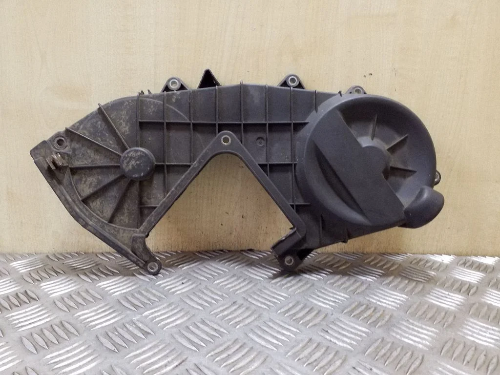 Timing belt guard (cover) 897327429