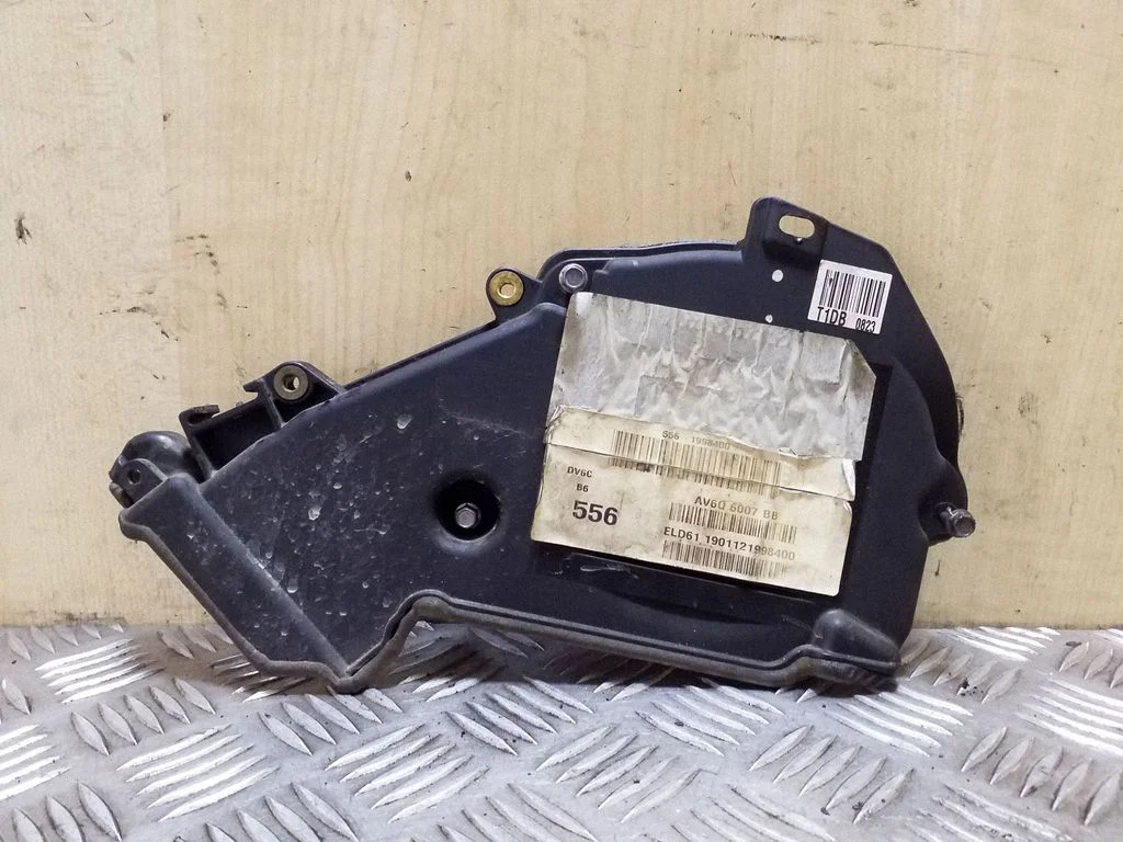 Timing belt guard (cover) 8521015