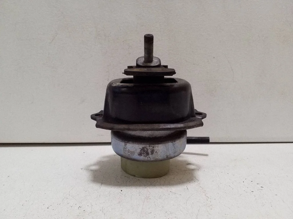 Engine mount bracket – BMW X6M F86 (2015-2018)
