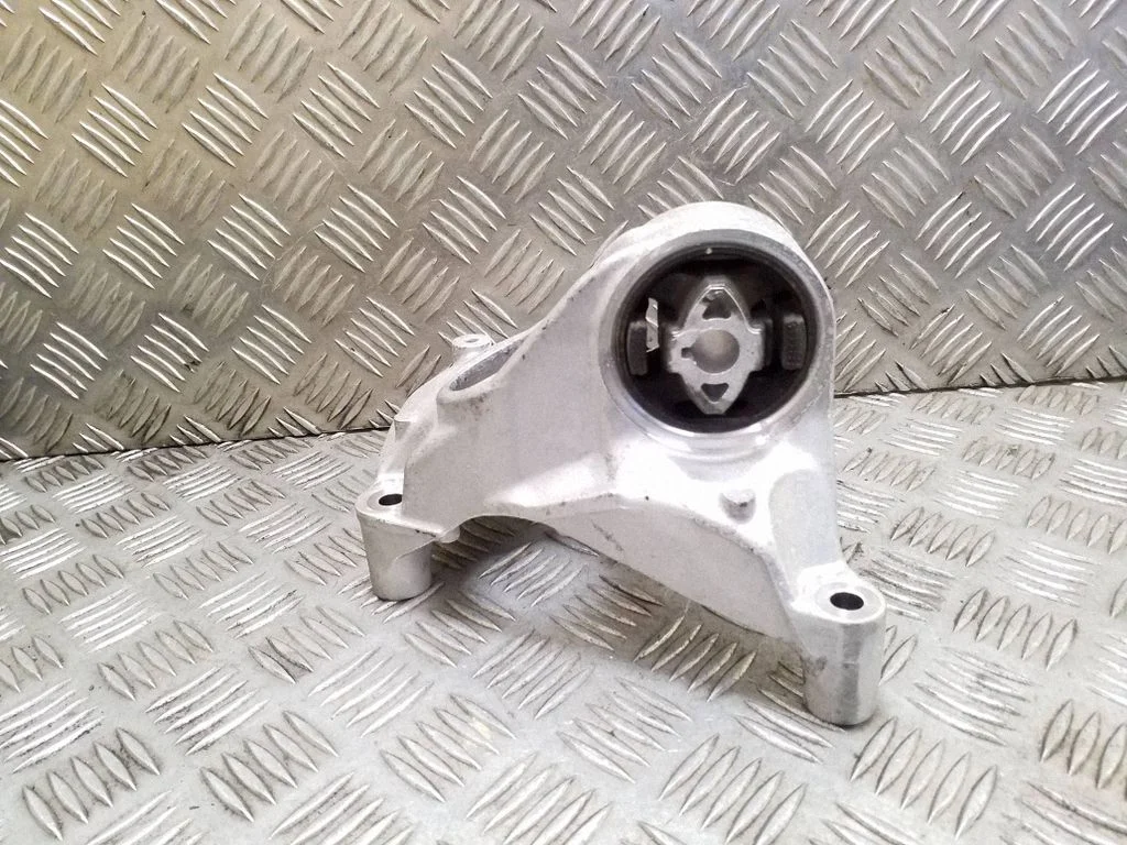 Poduszka silnika 109533700D – Tesla Model Y (2020-)