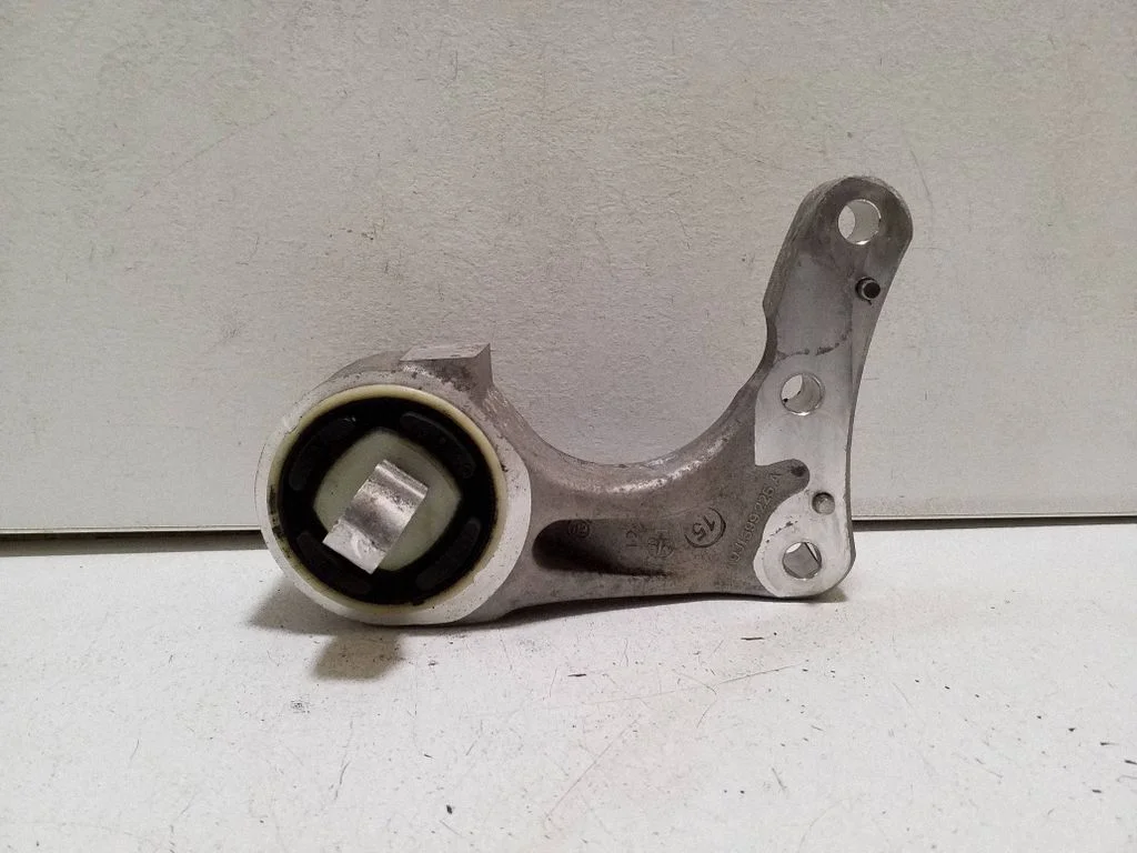 Engine mount bracket 9J1399225A