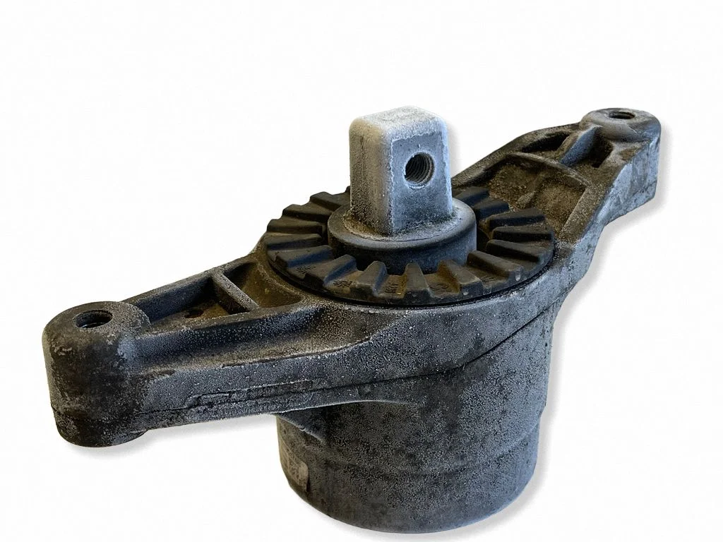 Engine mount bracket 06700036280 – Maserati Ghibli (2013-)
