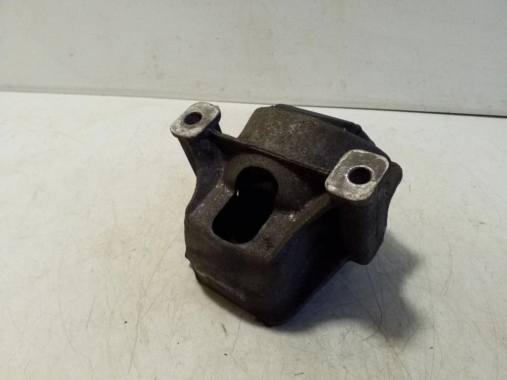 Mootoripadi 8F0199381