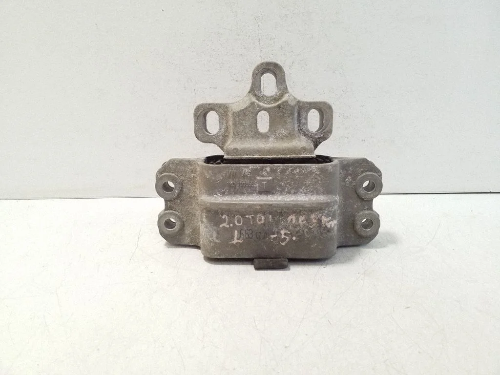 Engine mount bracket 1K099555T