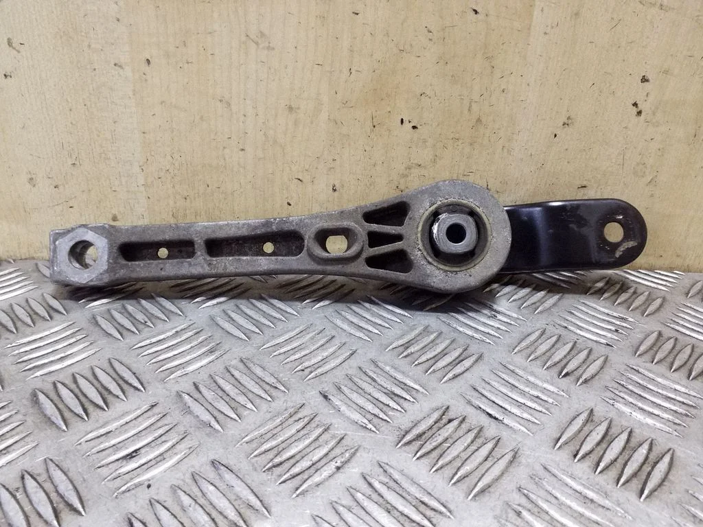 Engine mount bracket 3C0199855J