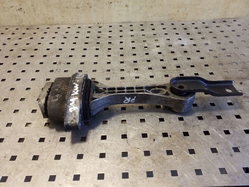 Engine mount bracket 1J0199851