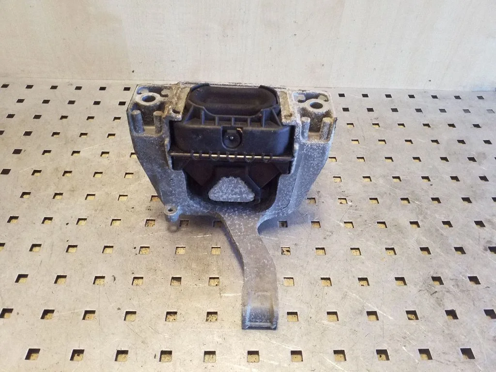 Mootoripadi 5Q0199262BH