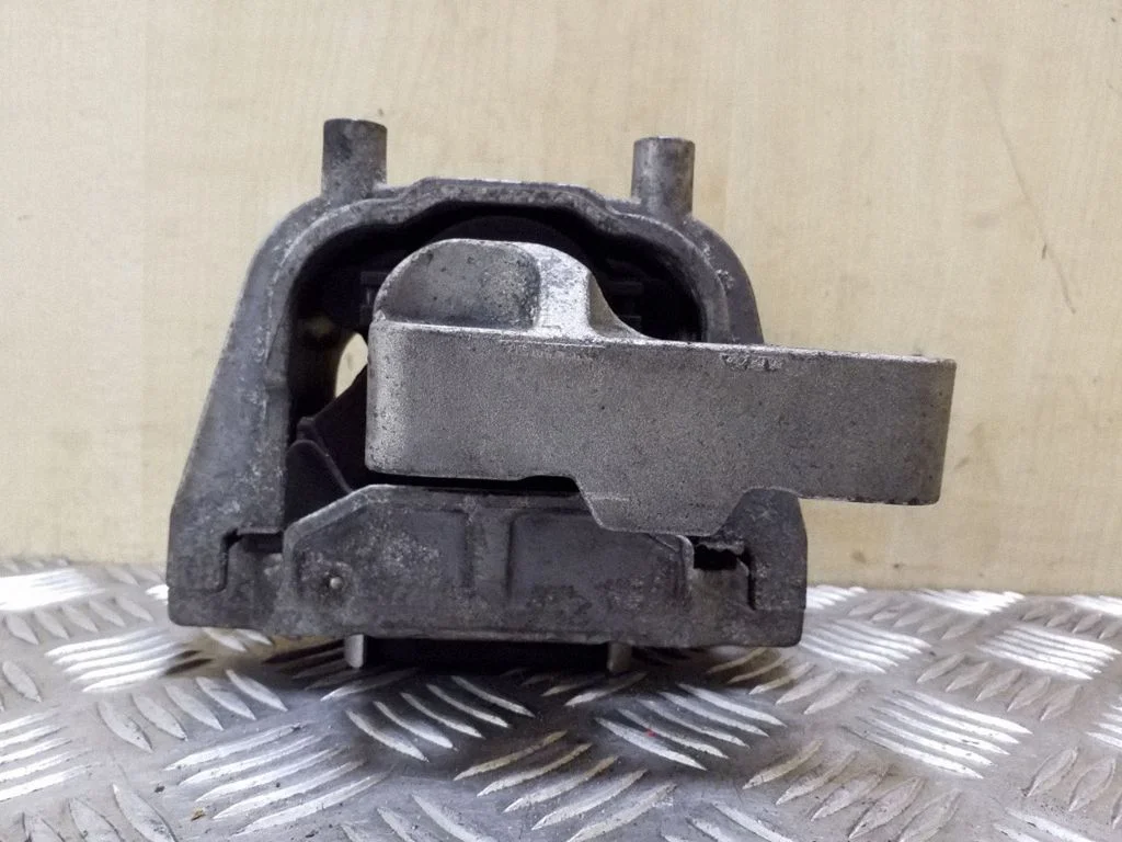 Mootoripadi 1K0199262CN