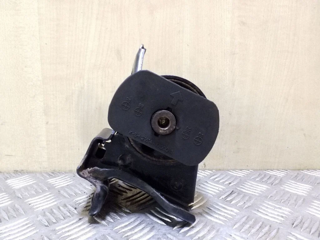 Engine mount bracket 2181437000