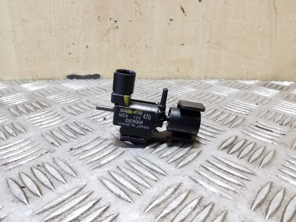 Vacuum valve 1846004700