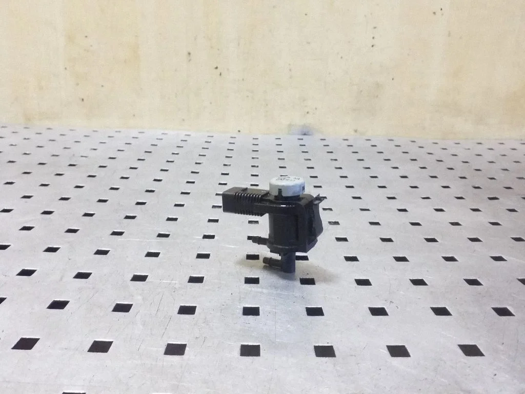Vacuum valve 1K0906283A