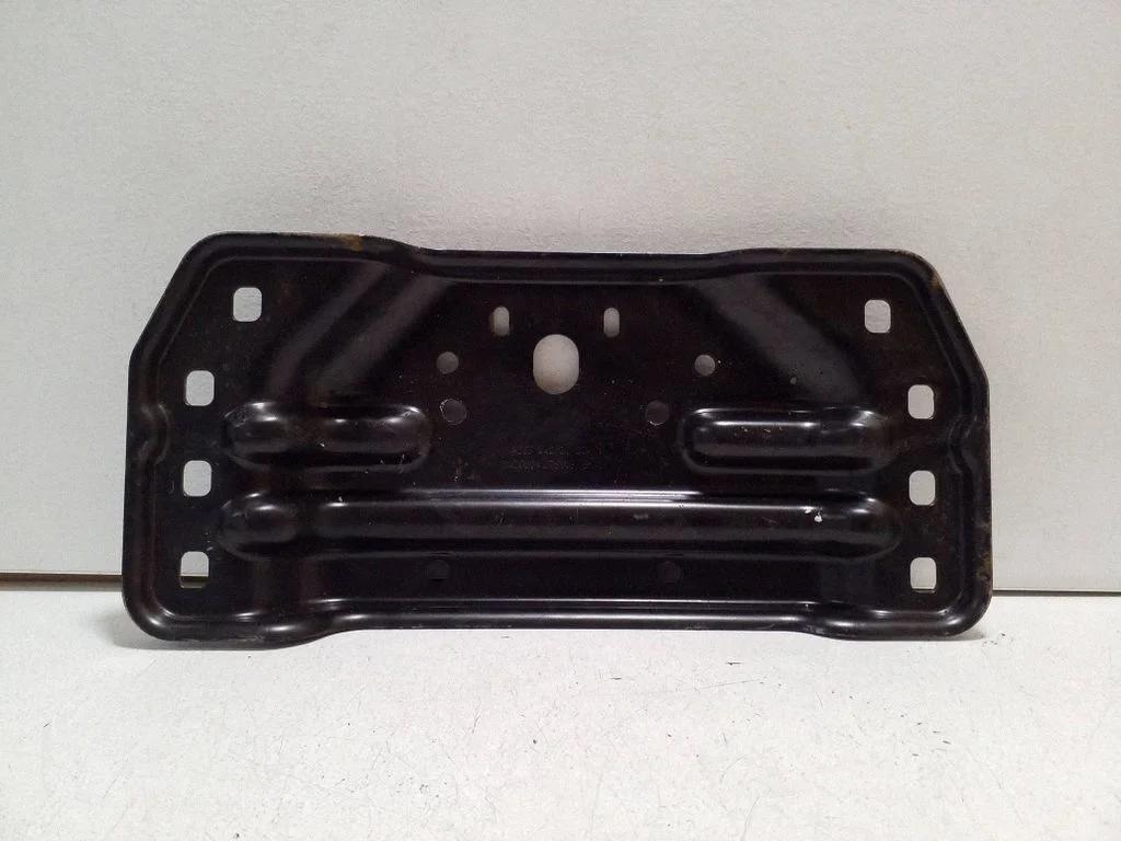 Engine mounting bracket – Mercedes-Benz EQC (2019-)