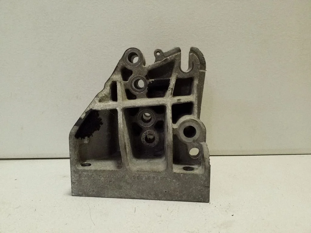 Wspornik silnika 6G9Q6030CA