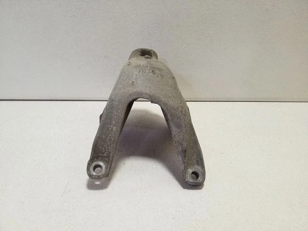 Engine mounting bracket 4KE599308H – Audi Q4 e-tron (2021-)