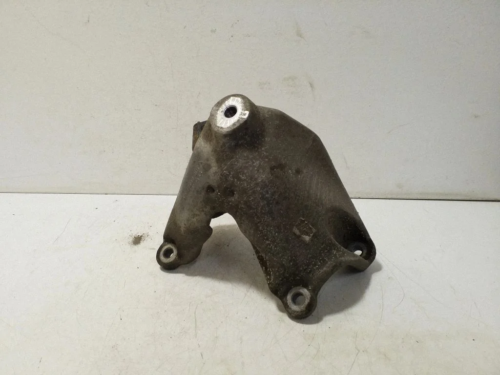Engine mounting bracket 4KE599307A – Audi Q4 e-tron (2021-)