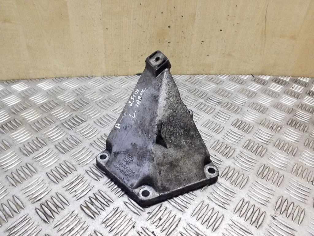 Engine mounting bracket 4B0199307C