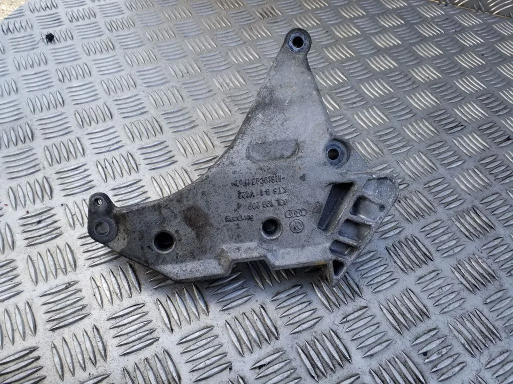 Engine mounting bracket 03L199207