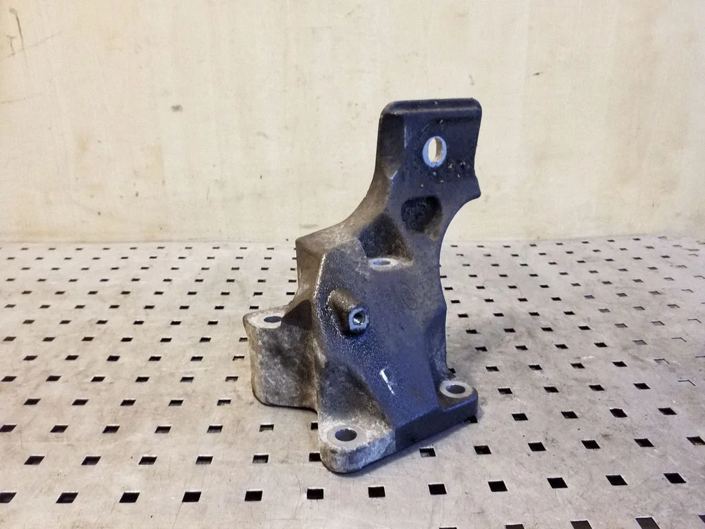 Engine mounting bracket 4H226037AA
