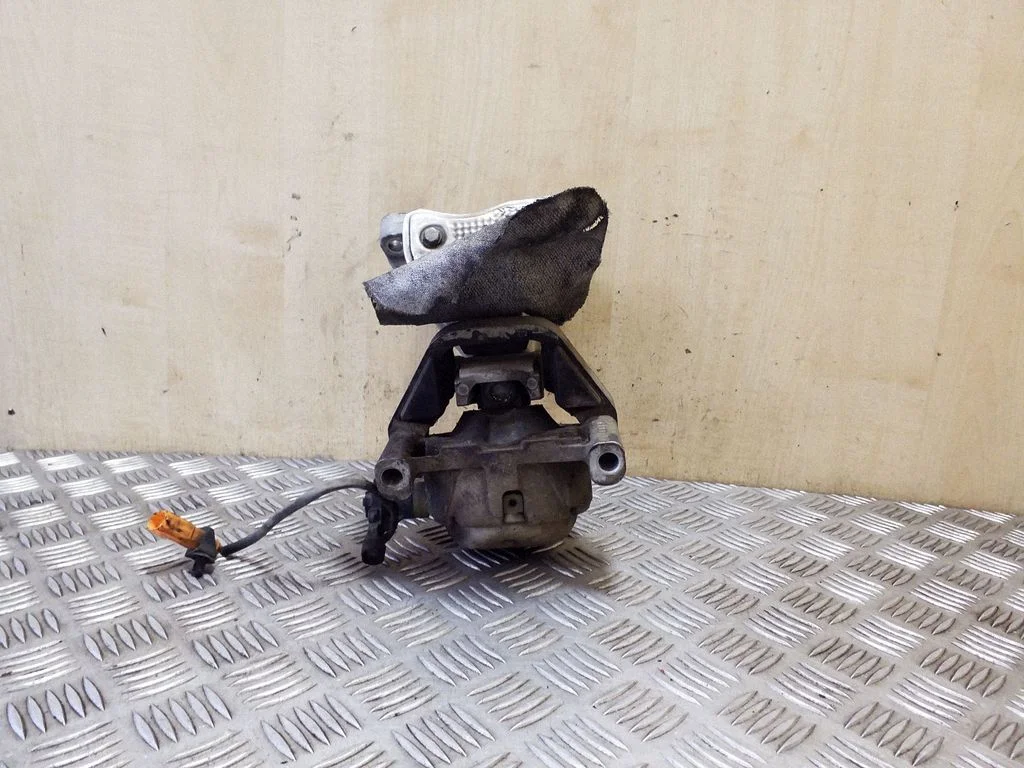 Engine mounting bracket 8K0199307BJ