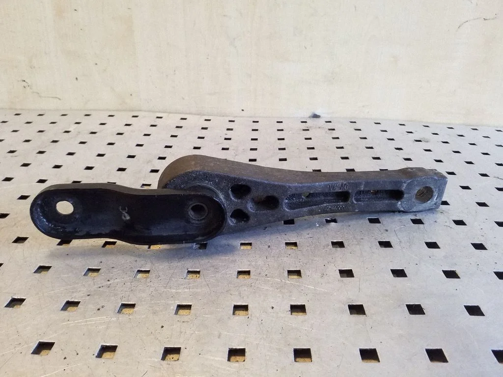 Engine mounting bracket 1K0199855BB