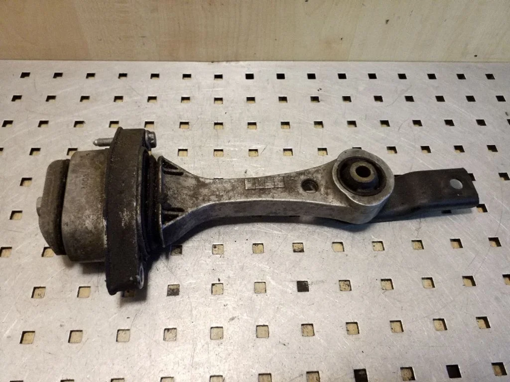 Engine mounting bracket 1J0199851