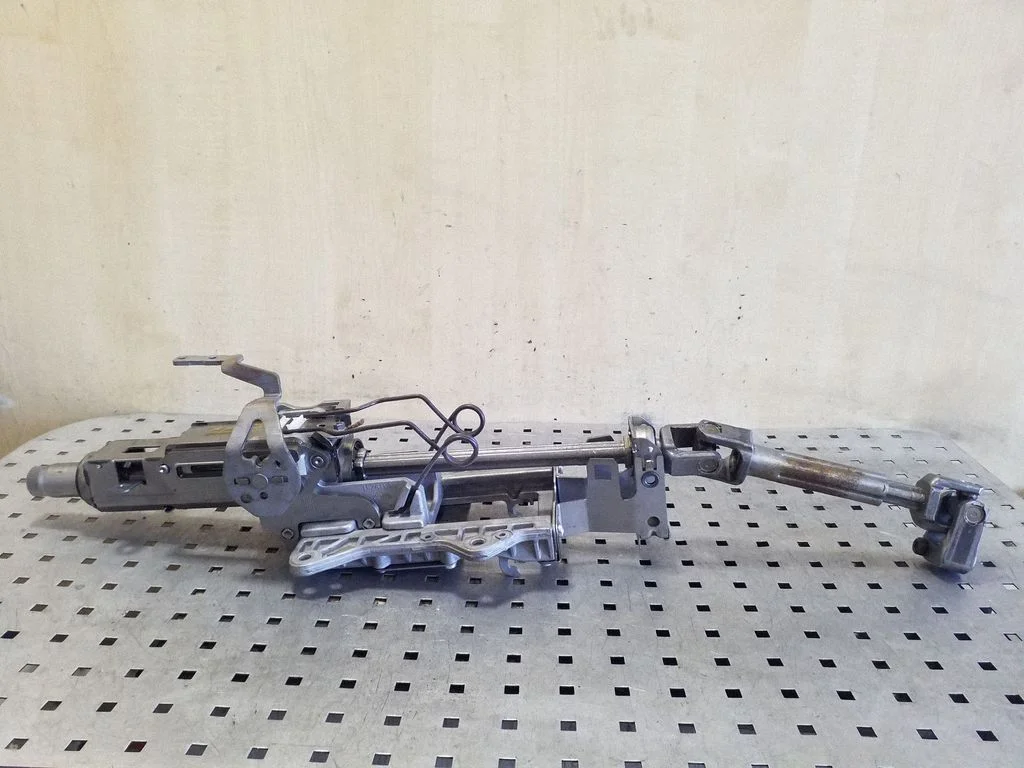 Steering wheel axle 8J2419502G