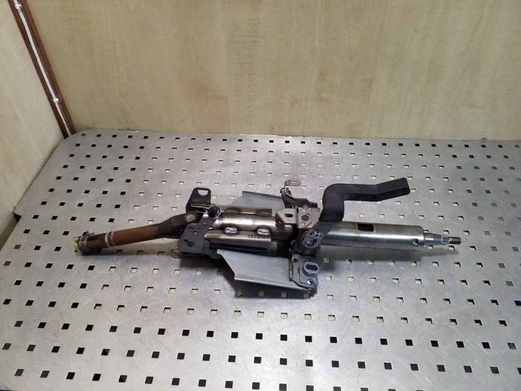 Steering wheel axle