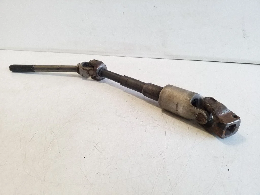 Steering column universal joint