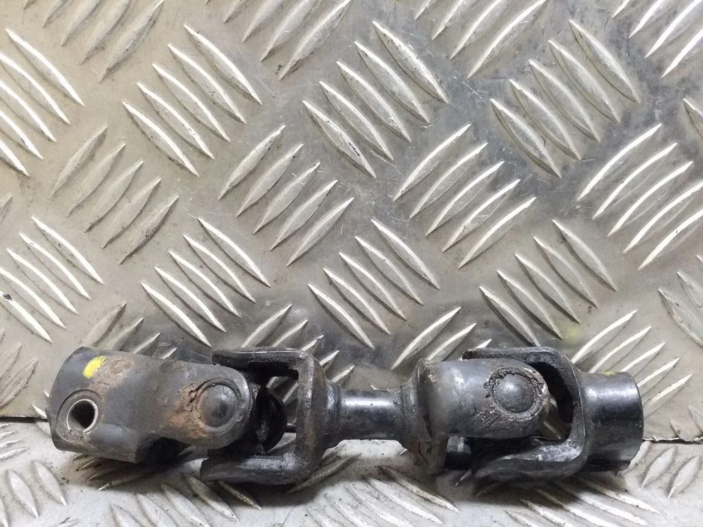 Steering column universal joint