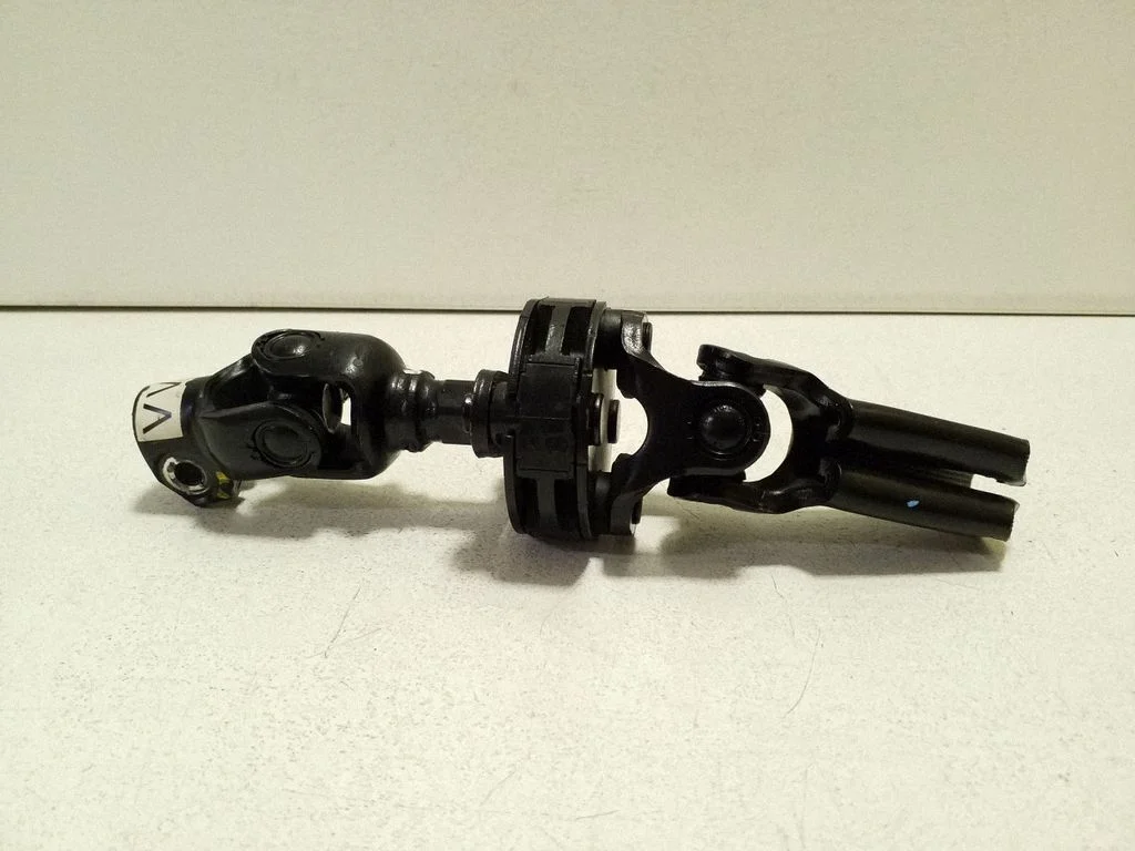 Steering column universal joint