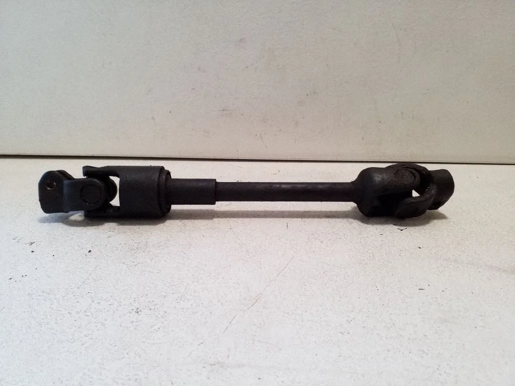 Steering column universal joint