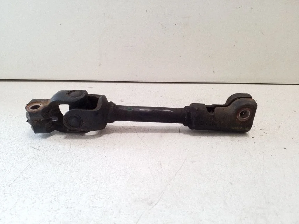 Steering column universal joint