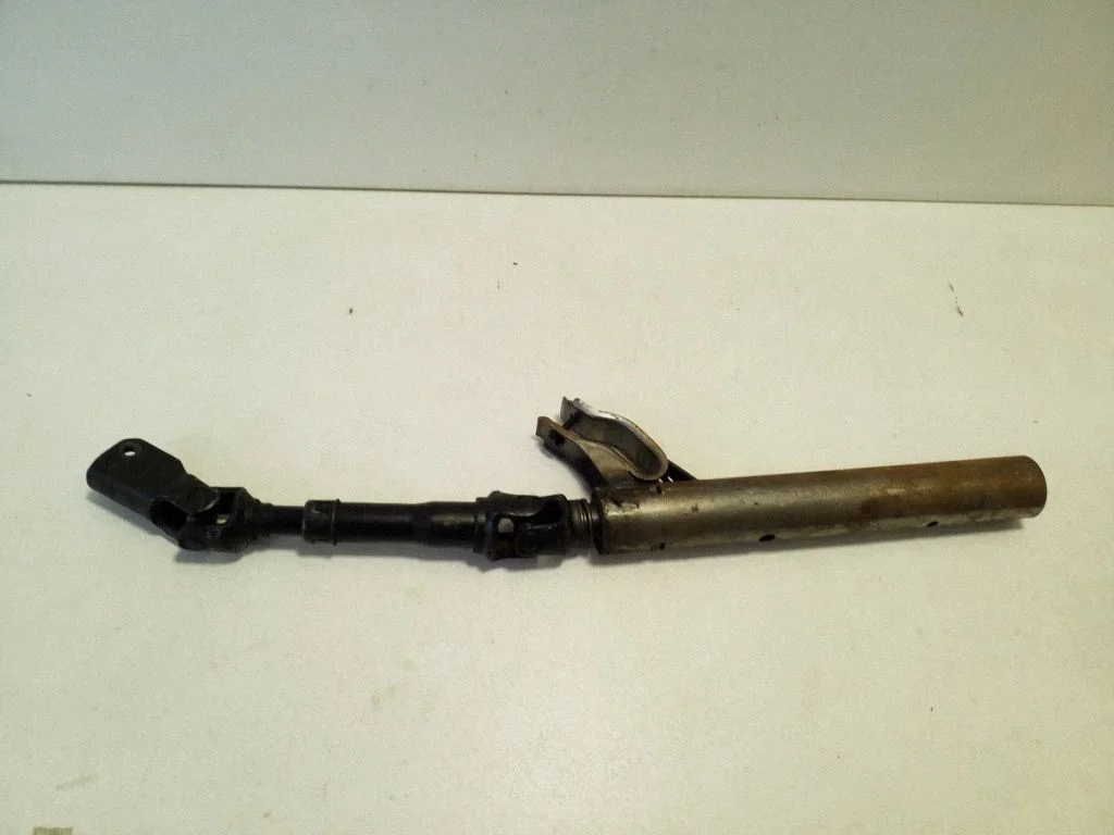 Steering column universal joint