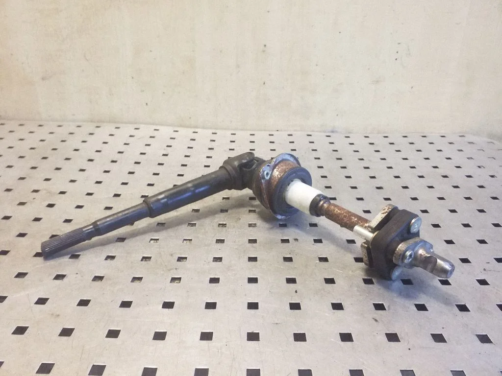 Steering column universal joint
