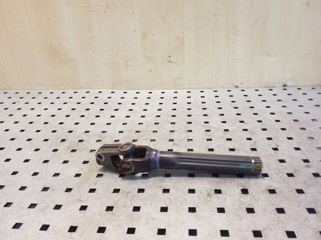 Steering column universal joint