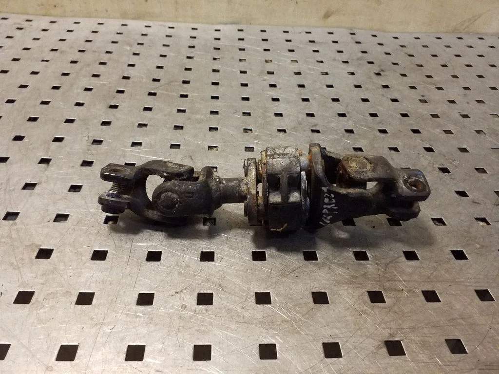 Steering column universal joint