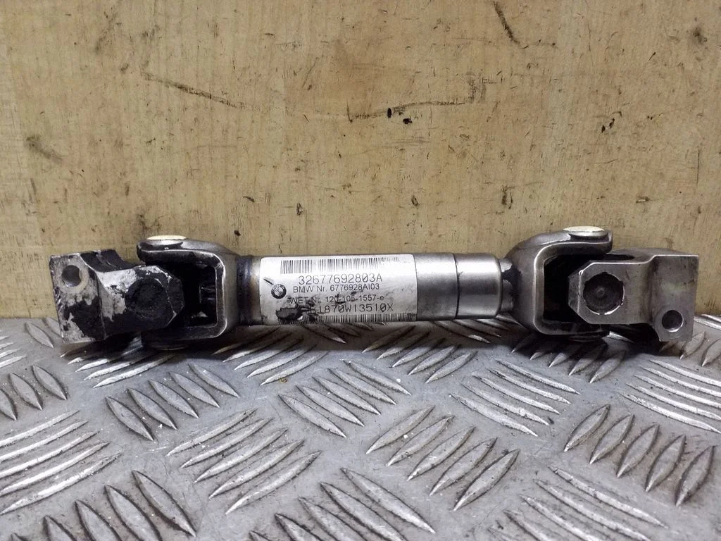 Steering column universal joint 32677692803A