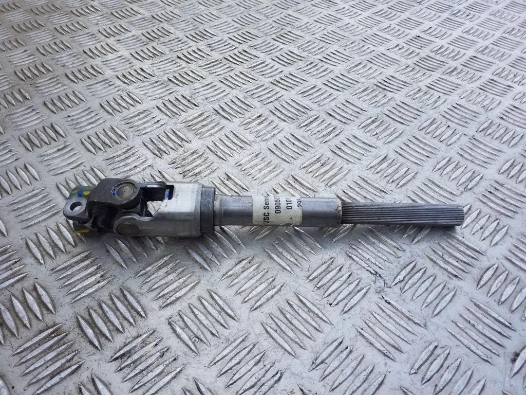 Steering column universal joint
