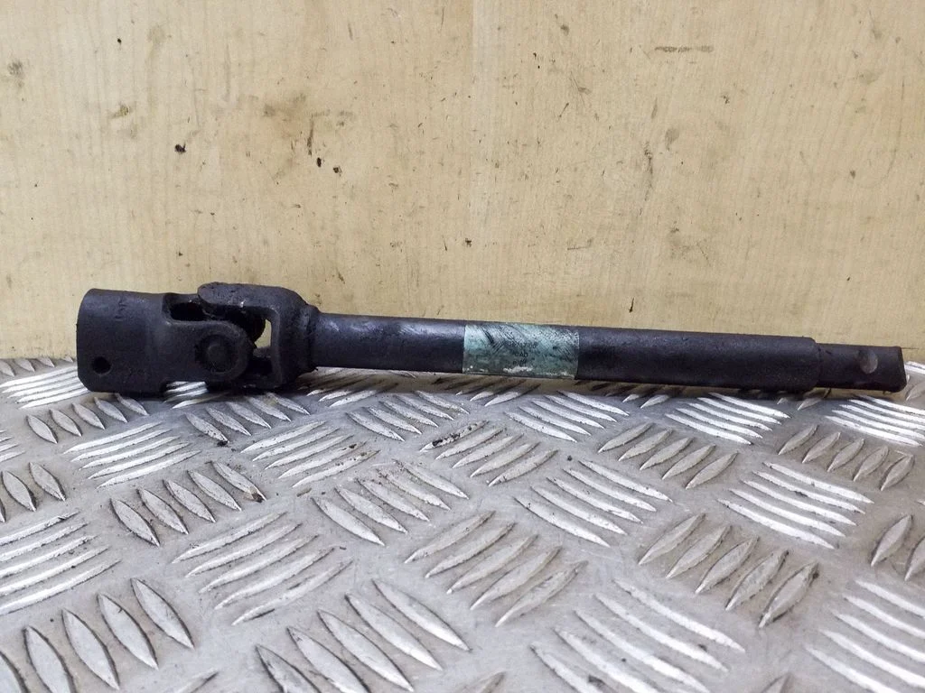 Steering column universal joint A9064620901