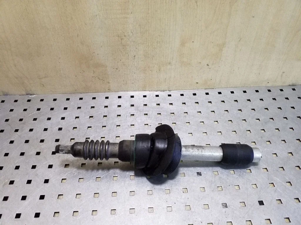 Steering column universal joint