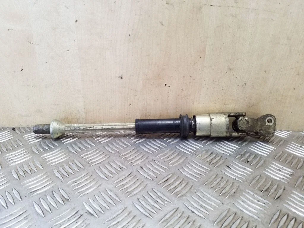 Steering column universal joint