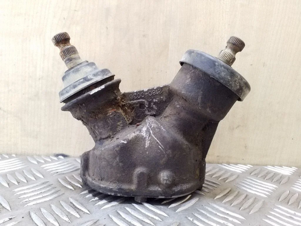 Steering column universal joint 21800036