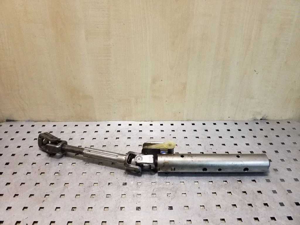 Steering column universal joint