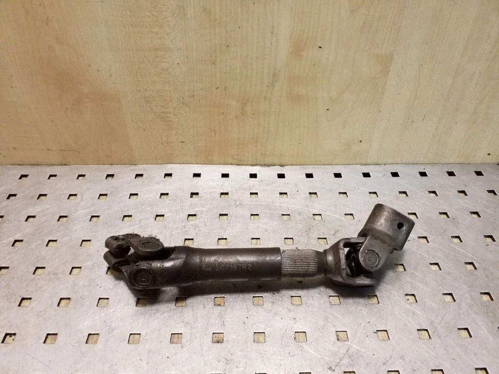 Steering column universal joint