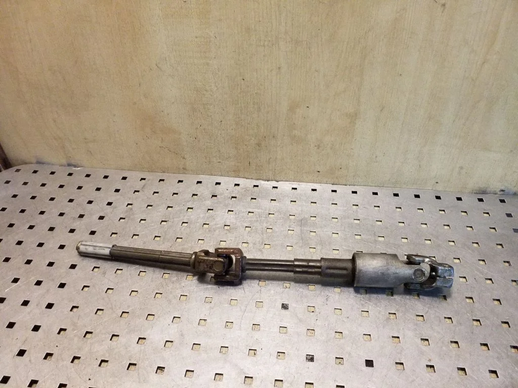 Steering column universal joint